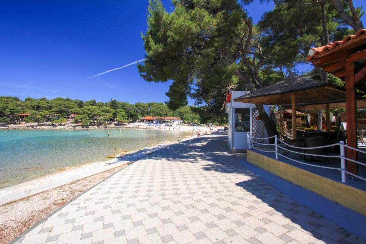 Apartments Selma Biograd Na Moru Bagian luar foto